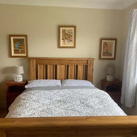 The White House Kenmare